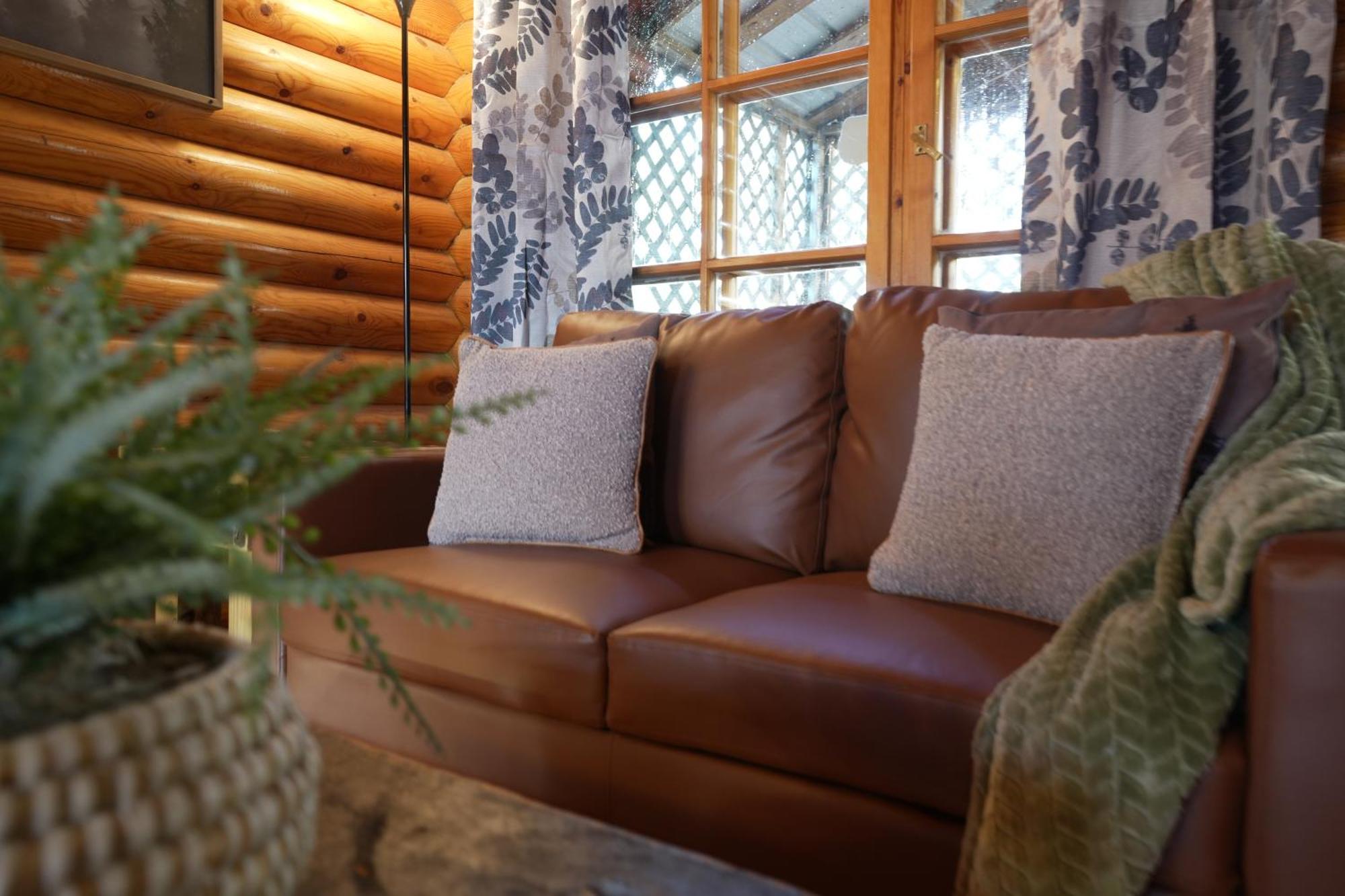Gnome Alone Villa เซอเวียร์วีล ภายนอก รูปภาพ